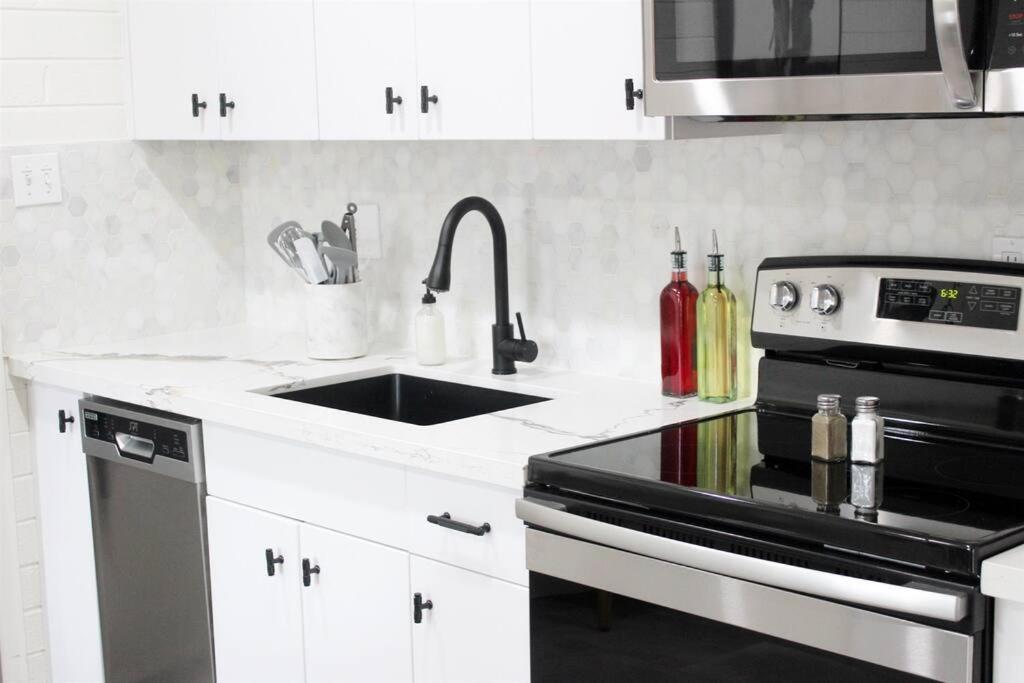 Remodeled Modern Ground Level Apt Blocks To Dwntn - B Tempe Ngoại thất bức ảnh