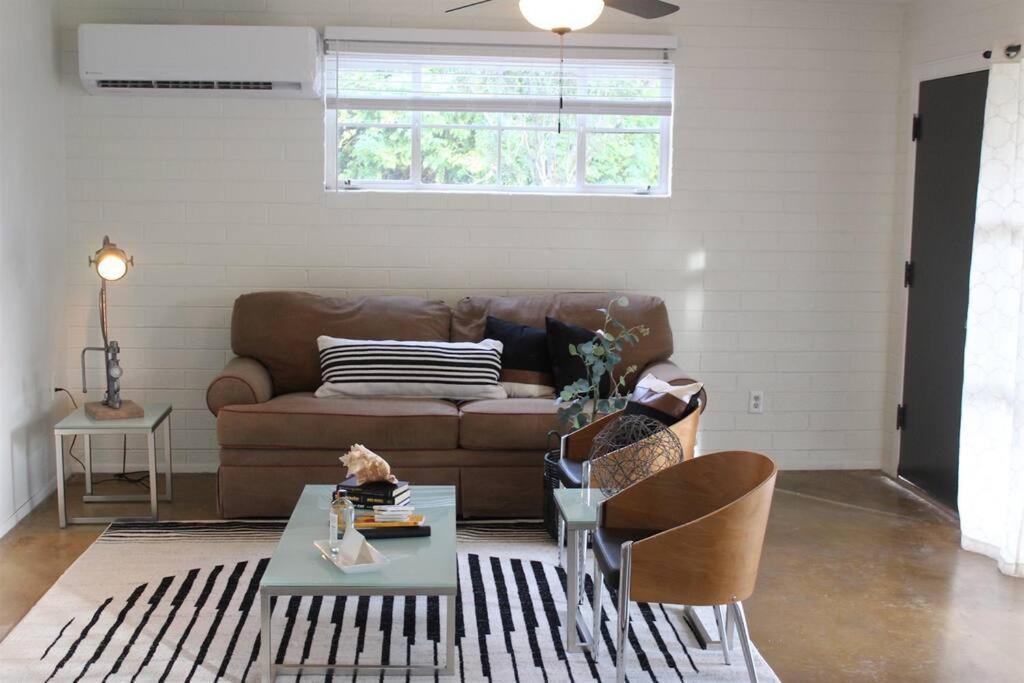 Remodeled Modern Ground Level Apt Blocks To Dwntn - B Tempe Ngoại thất bức ảnh